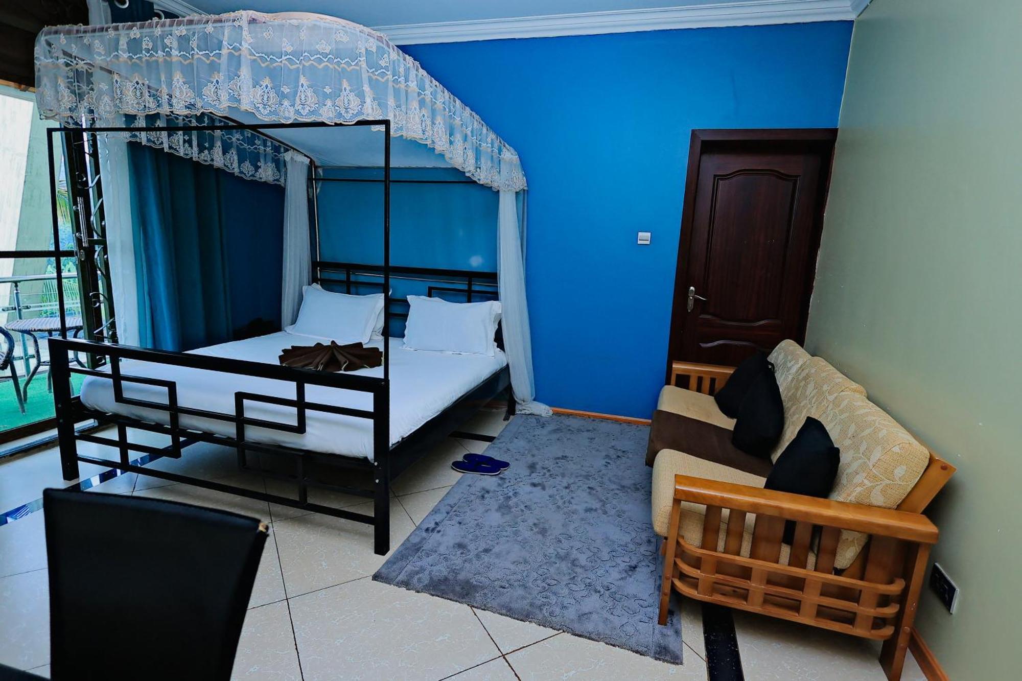 Shine Country Resort Hotel Naziba ภายนอก รูปภาพ